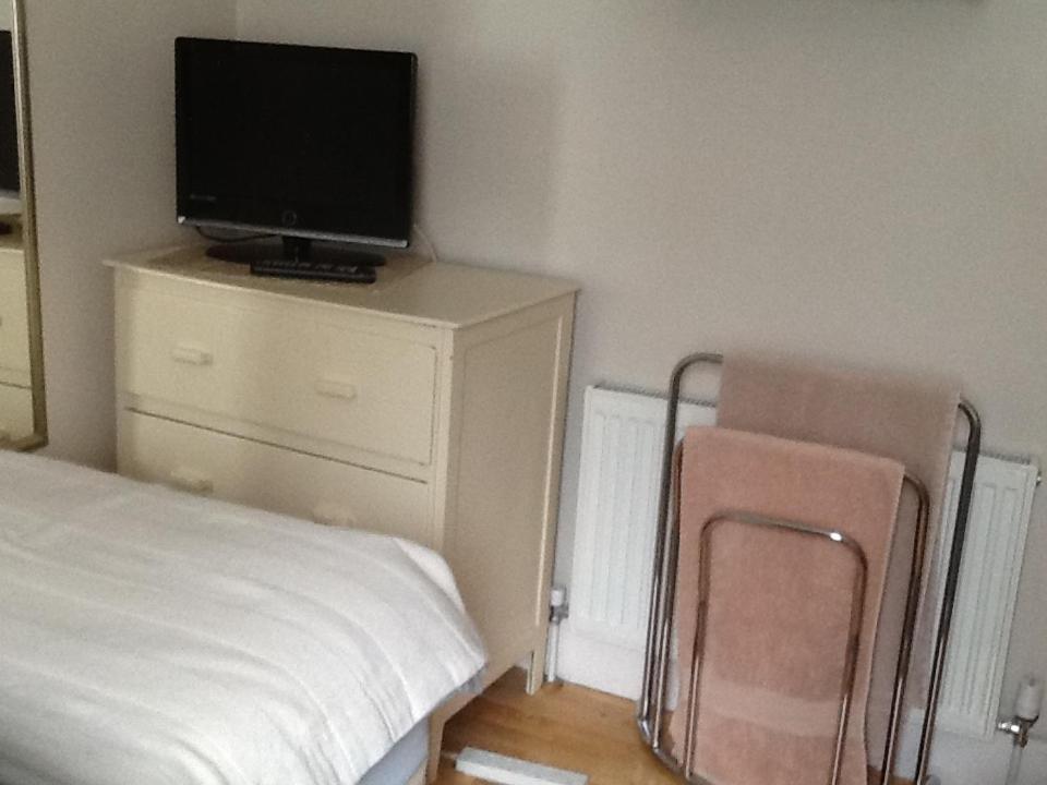 Helena Host Family Bed & Breakfast London Bagian luar foto