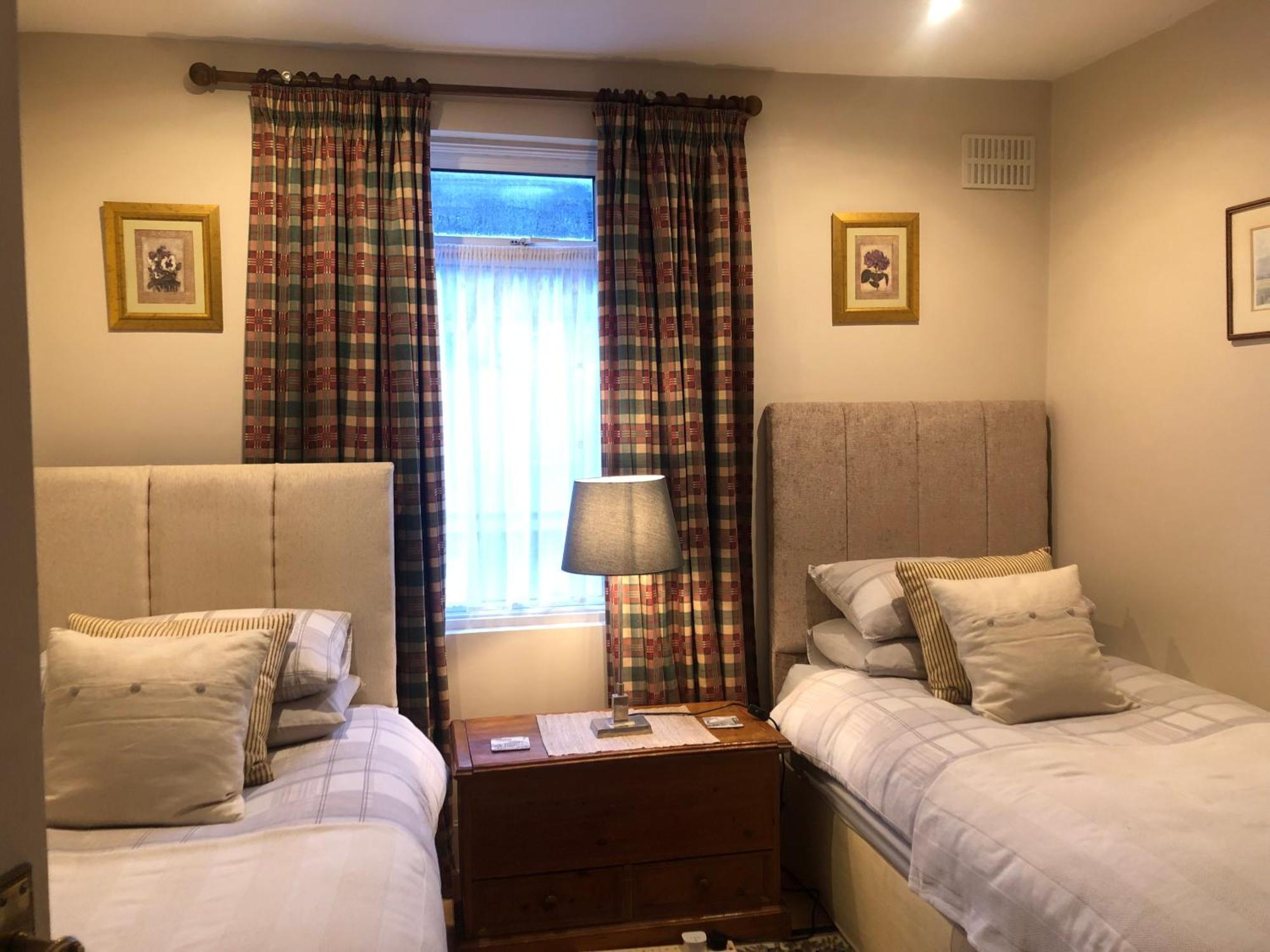 Helena Host Family Bed & Breakfast London Bagian luar foto